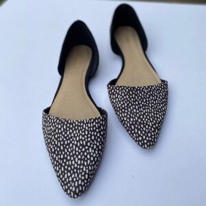 Old Navy Women’s Black Animal Print Flats. Size 8.5